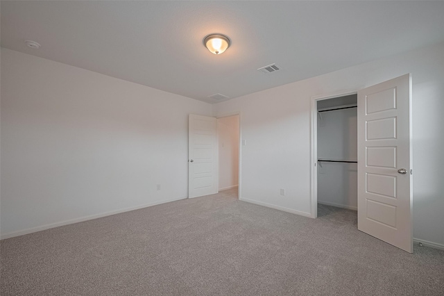 27097 Kestrel Trl, Magnolia, TX 77354 - unfurnished bedroom featuring carpet floors and a closet