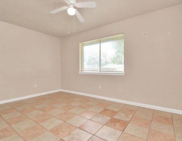 4803 Beechaven St, Houston, TX 77053 - unfurnished room featuring ceiling fan and baseboards