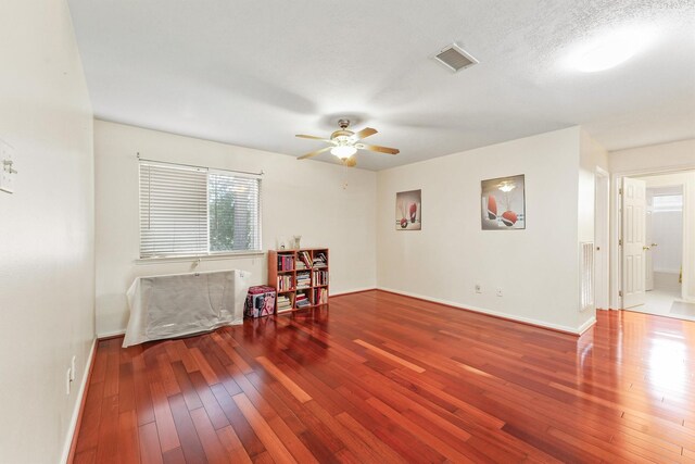9206 Memorial Hills Dr, Spring, TX 77379 - photo 19