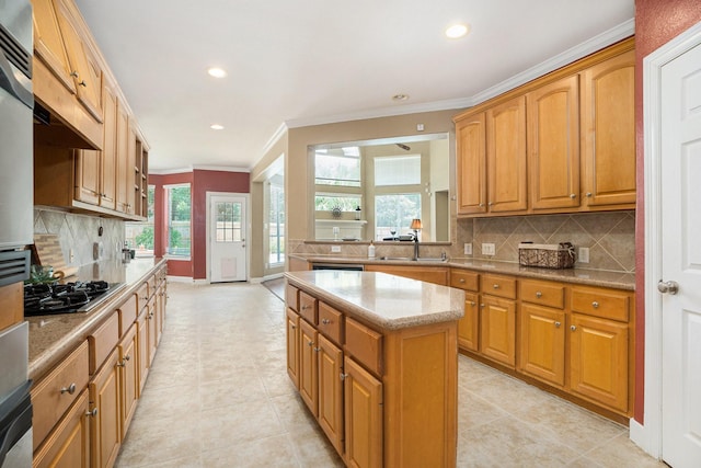4619 Jade Green Ct, Houston, TX 77059 - kitchen featuring crown molding, recessed lighting, light stone countertops, backsplash, and a kitchen island