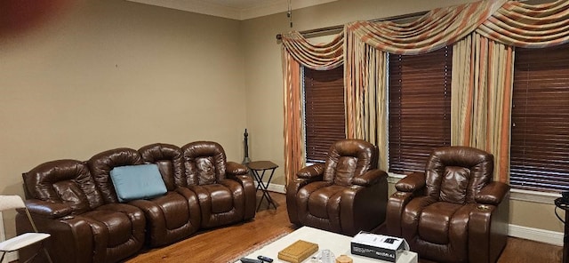 5322 Norborne Ln, Houston, TX 77069 - cinema room featuring wood finished floors and crown molding