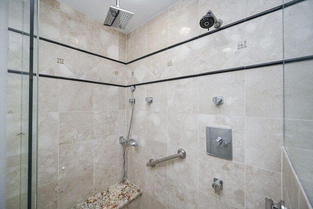 5906 Dumfries Dr, Houston, TX 77096 - bathroom with tiled shower