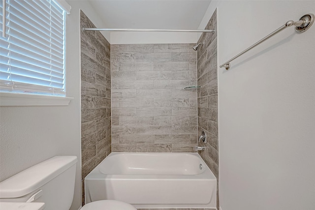 27072 Badger Way, Magnolia, TX 77354 - full bathroom featuring toilet and tub / shower combination