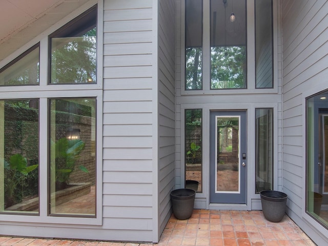 2812 Crossvine, The Woodlands, TX 77380 - entrance to property