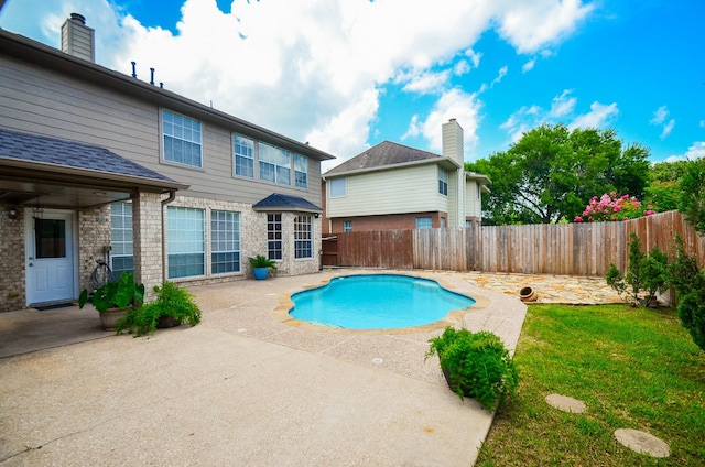 1501 Mulberry Ct, Pearland, TX 77581 - view of pool with a patio area and a fenced backyard