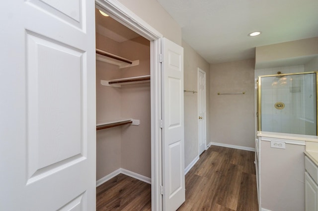 1501 Mulberry Ct, Pearland, TX 77581 - view of closet