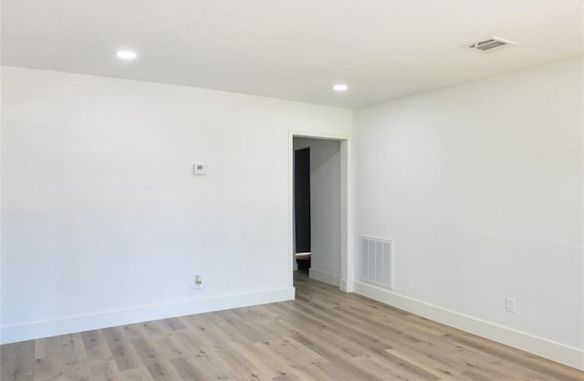 4934 Burma Rd, Houston, TX 77033 - unfurnished room featuring recessed lighting and light wood-style floors