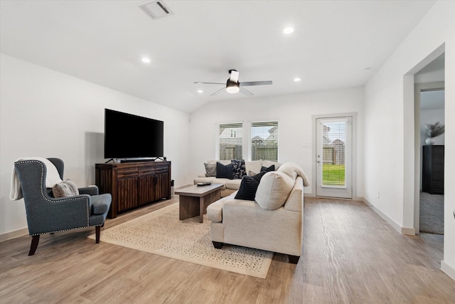 14906 Rain Tree Dr, Baytown, TX 77523 - living area featuring a ceiling fan, light wood-style flooring, and recessed lighting