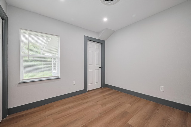 6058 Lyndhurst Dr, Houston, TX 77033 - empty room featuring light wood-style flooring and recessed lighting