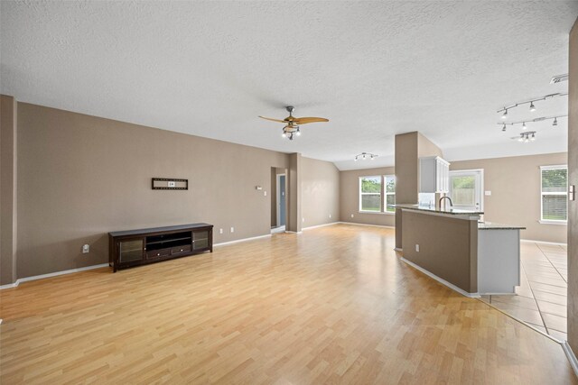 9510 Barr Spring Dr, Humble, TX 77396 - photo 6