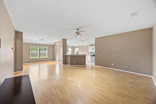 9510 Barr Spring Dr, Humble, TX 77396 - photo 8