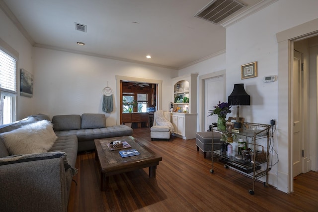 618 Wendel St, Houston, TX 77009 - living area with wood finished floors, ornamental molding, recessed lighting, and ceiling fan