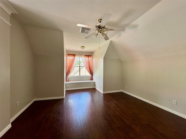 5403 Emerald Pointe Ln, Sugar Land, TX 77479 - additional living space featuring vaulted ceiling, wood finished floors, and a ceiling fan