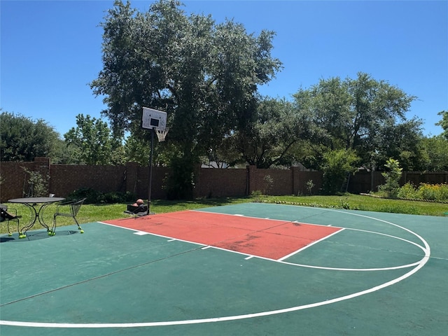 5403 Emerald Pointe Ln, Sugar Land, TX 77479 - view of sport court with basketball court