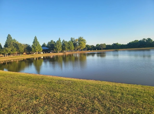 5403 Emerald Pointe Ln, Sugar Land, TX 77479 - water view