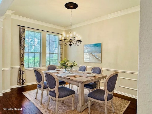 5403 Emerald Pointe Ln, Sugar Land, TX 77479 - dining space featuring a chandelier, wood-type flooring, and crown molding