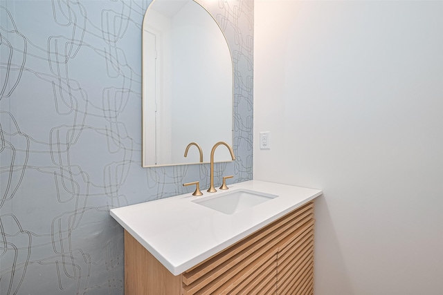 4109 Castor St Unit B, Houston, TX 77022 - bathroom featuring vanity