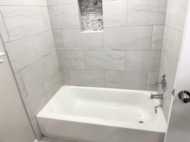 10934 Covered Bridge St, Houston, TX 77075 - full bath with bathtub / shower combination