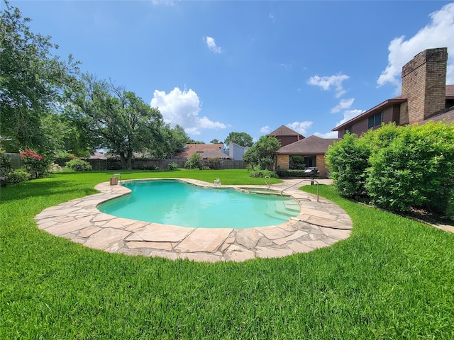 3 Thunderbird Cir, Baytown, TX 77521 - view of pool featuring a pool with connected hot tub and a patio area