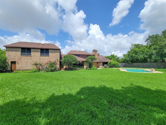 3 Thunderbird Cir, Baytown, TX 77521 - view of fenced backyard