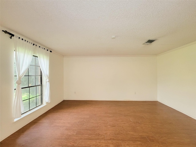 3 Thunderbird Cir, Baytown, TX 77521 - photo 10