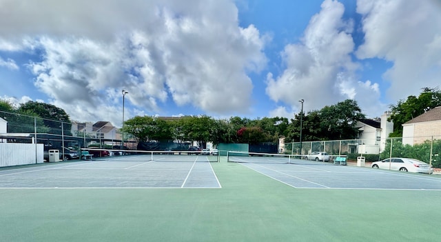 7900 N Stadium Dr Unit 53, Houston, TX 77030 - view of tennis court
