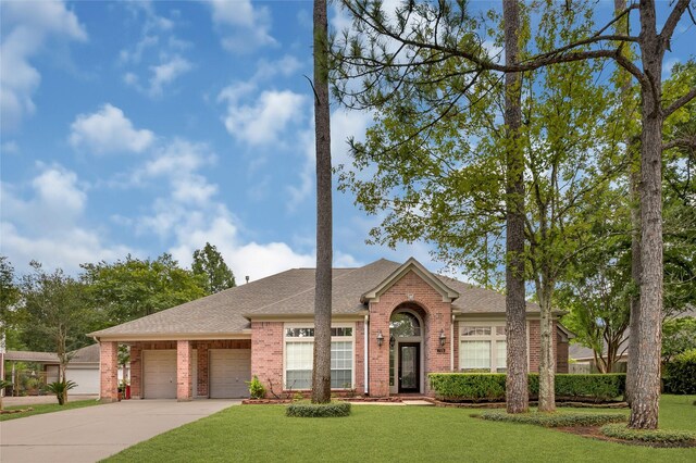 709 Hidden Woods Ln, Friendswood, TX 77546 - photo 1