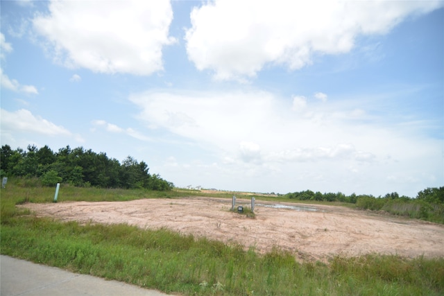 7714 Amanda Rd, Cleveland, TX 77327