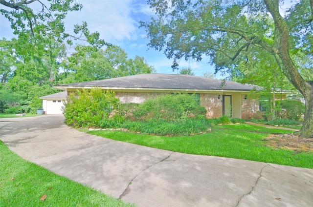 4226 Manorfield Dr, Seabrook, TX 77586 - photo 2