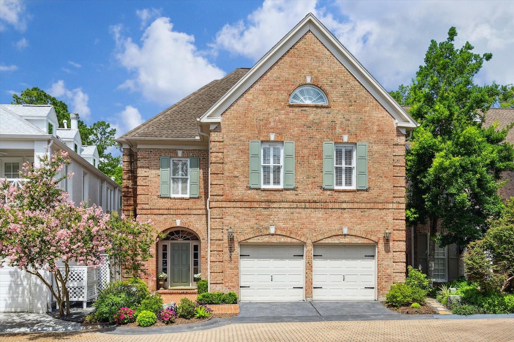 333 Sugarberry Cir, Houston, TX 77024 - photo 1