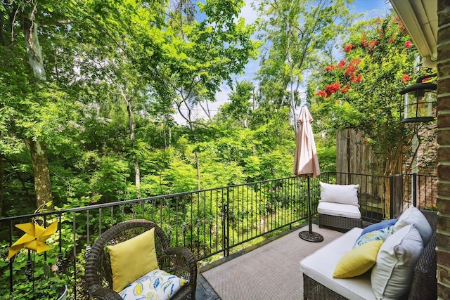 333 Sugarberry Cir, Houston, TX 77024 - view of balcony
