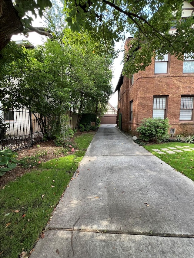 515 Sul Ross St, Houston, TX 77006 - photo 2