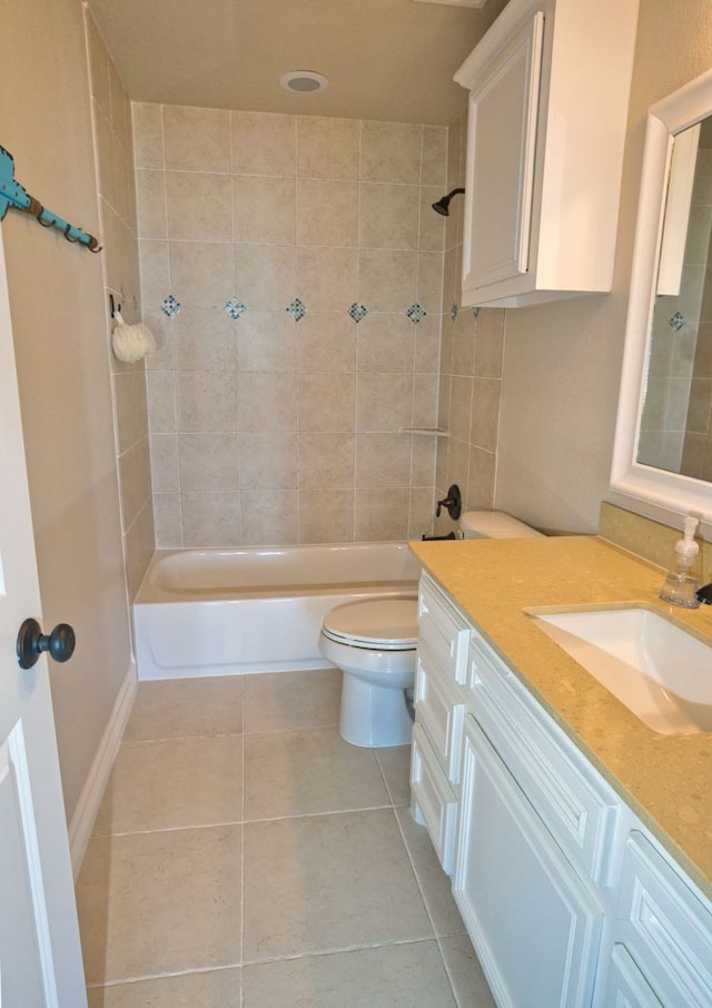 2028 County Road 201, Sargent, TX 77414 - full bath with tile patterned floors, vanity, and shower / bathtub combination