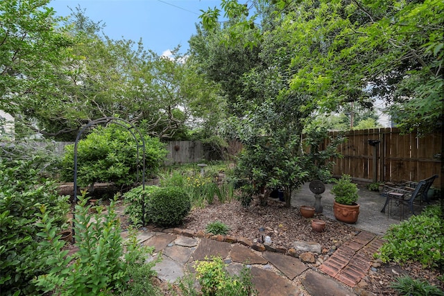 2114 Saxon Dr, Houston, TX 77018 - view of fenced backyard