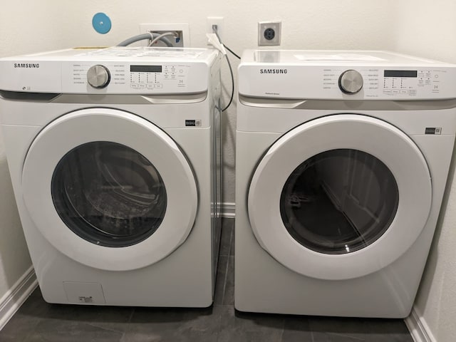 25202 Wells Station Ct, Katy, TX 77493 - laundry room featuring separate washer and dryer