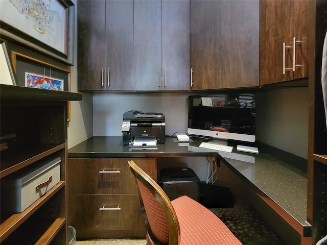 3124 Mid Ln, Houston, TX 77027 - home office with built in study area
