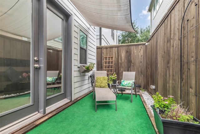 2206 Hilshire Glen Ct, Houston, TX 77080 - view of patio