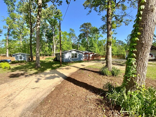 172 Pine Needle St, Onalaska, TX 77360 - photo 8