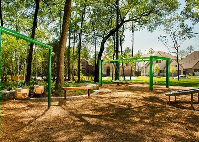 16863 Big Reed Dr, Humble, TX 77346 - surrounding community with a residential view