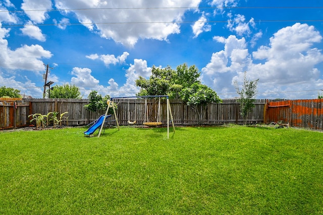 150 Nina Ln, Stafford, TX 77477 - view of fenced backyard