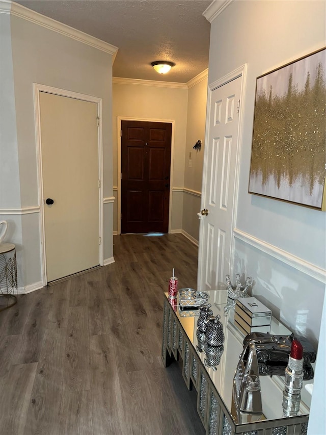 16318 Dawncrest Way, Sugar Land, TX 77498 - photo 2