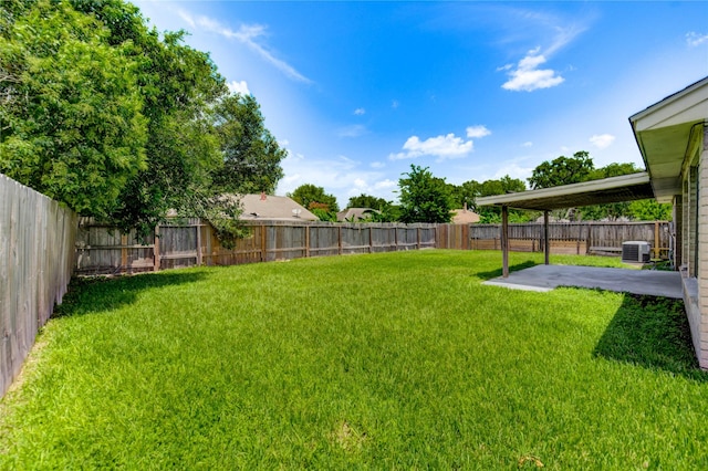 2710 Magnolia Ct, Stafford, TX 77477 - fenced backyard with a patio area