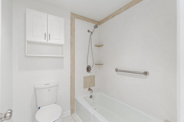 15 Greenway Plz Unit 10G, Houston, TX 77046 - full bath with toilet and shower / bath combination
