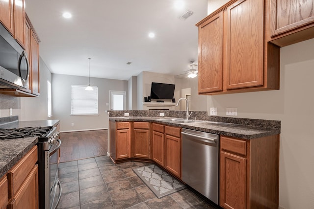 21300 Village Crossing Ln, Porter, TX 77365 - photo 7