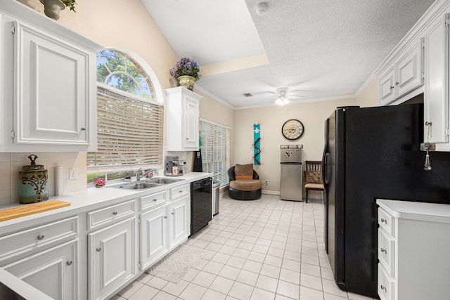 7202 N Fawn River Cir, Spring, TX 77379 - kitchen featuring black appliances, a ceiling fan, white cabinetry, light countertops, and light tile patterned flooring