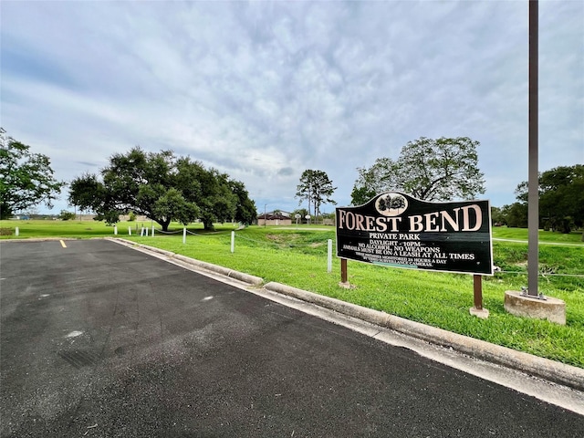 16711 David Glen Dr, Friendswood, TX 77546 - exterior view