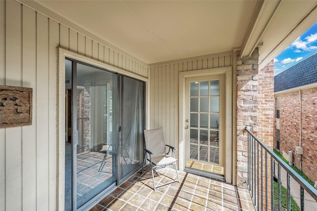 1601 S Shepherd Dr S Unit 215, Houston, TX 77019 - view of balcony
