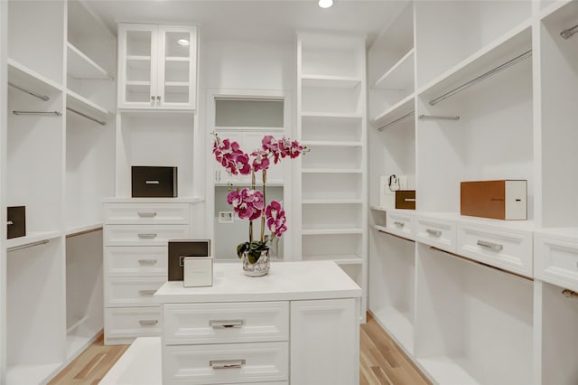 962 Lamonte Ln, Houston, TX 77018 - spacious closet featuring light wood-style flooring