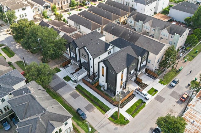 2517 Radcliffe St, Houston, TX 77007