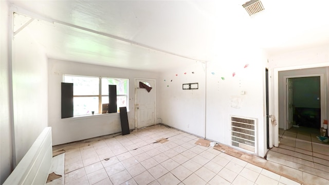 10506 Rosehaven Dr, Houston, TX 77051 - empty room featuring light tile patterned floors